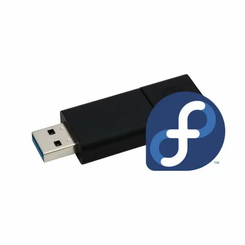 Nem installation af Fedora Linux på computer fra USB pen med Linux